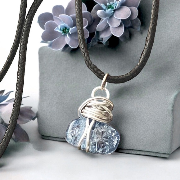 5 For $25💫Blue Crackled Quartz Bead Pendant Necklace - Picture 1 of 6